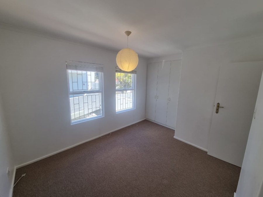 2 Bedroom Property for Sale in Claremont Upper Western Cape